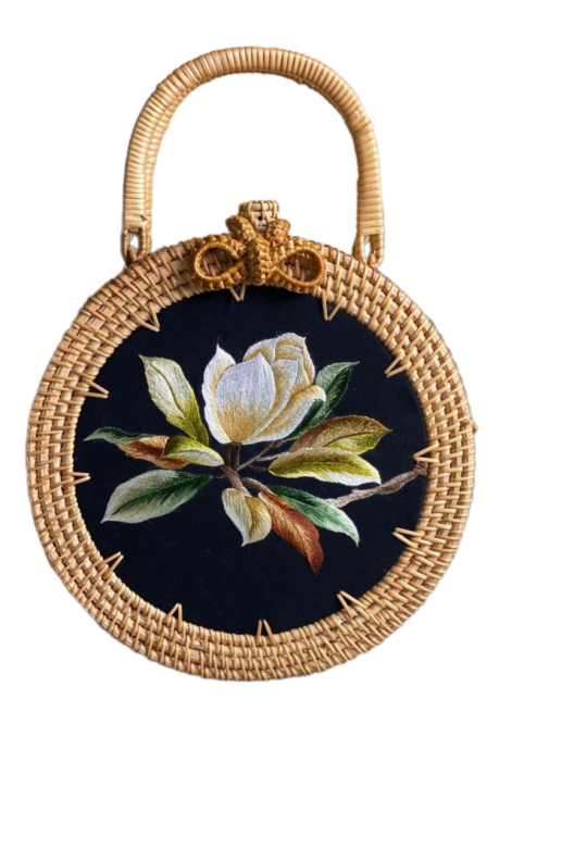 Rattan handbag embroidered 