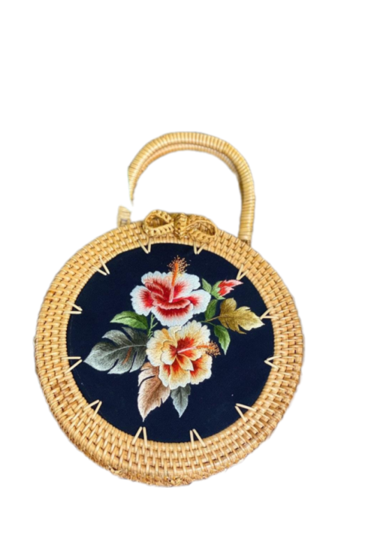 Rattan handbag embroidered 