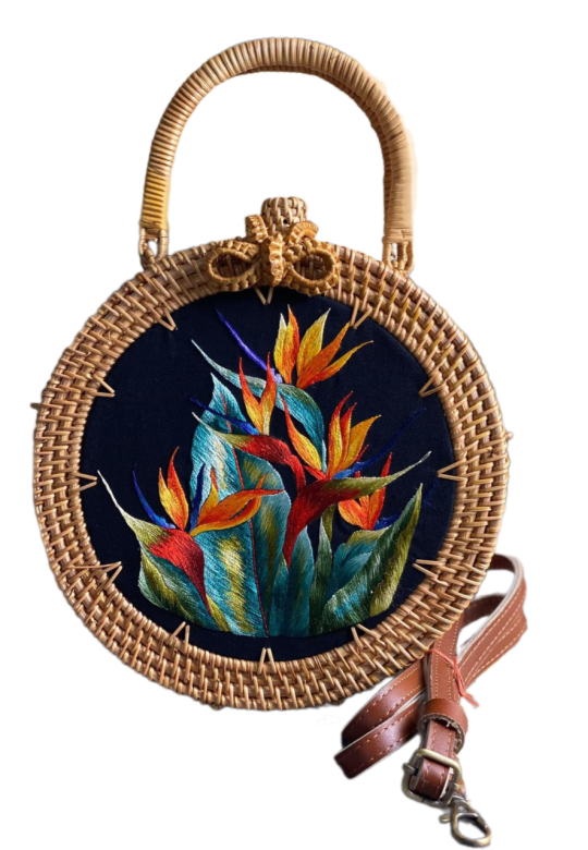 Rattan handbag embroidered 